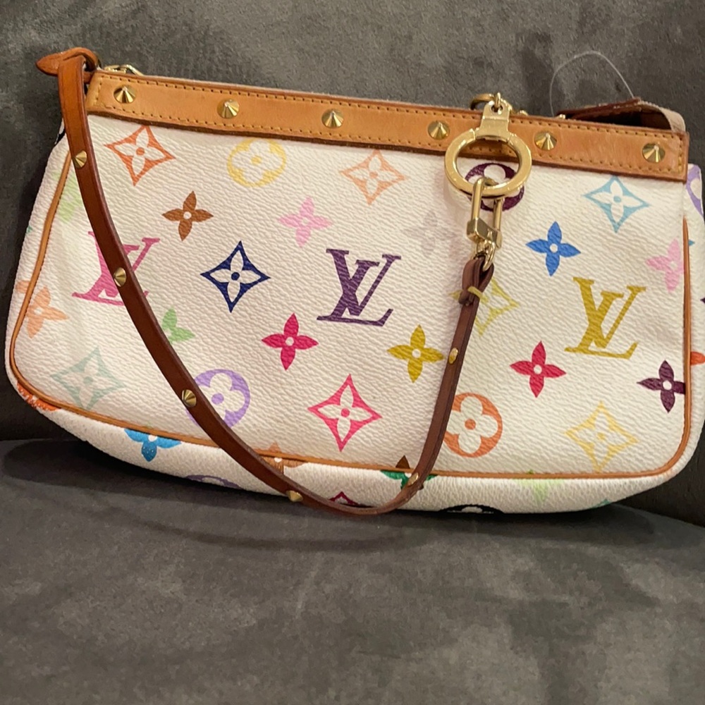 Authentic Louis Viutton Marakami